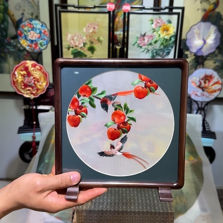 刺绣刺绣工艺精湛