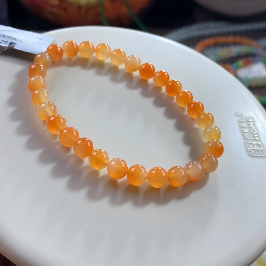 翡翠未镶嵌手链可遇不可求！特色天然西柚色冰种红黄翡单圈卡6