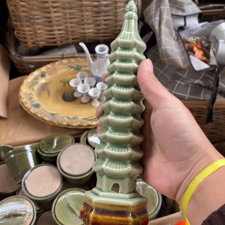 陶瓷碗盘子砂锅都有