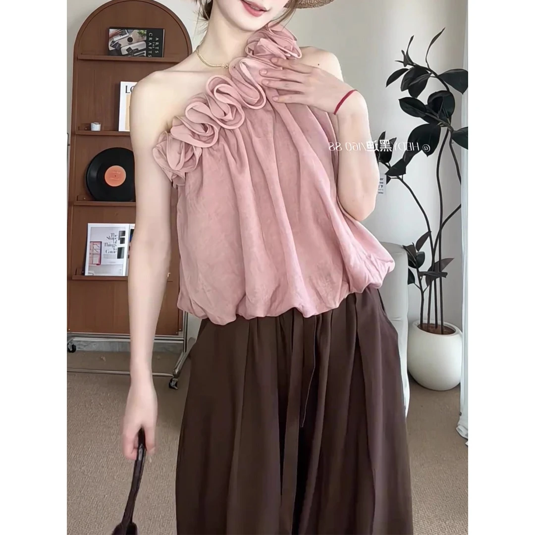 法式优雅精致高级重工花边斜肩花苞背心女夏气质无袖显瘦粉色上衣