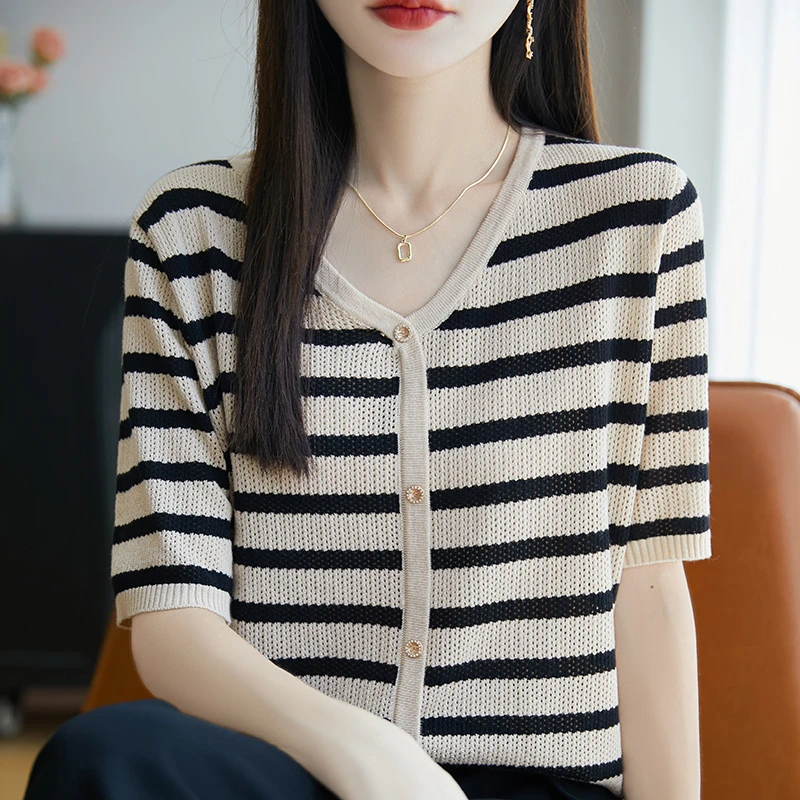 正品哥弟新款夏季心形V领短袖条纹时尚百搭洋气小香风针织衫上衣