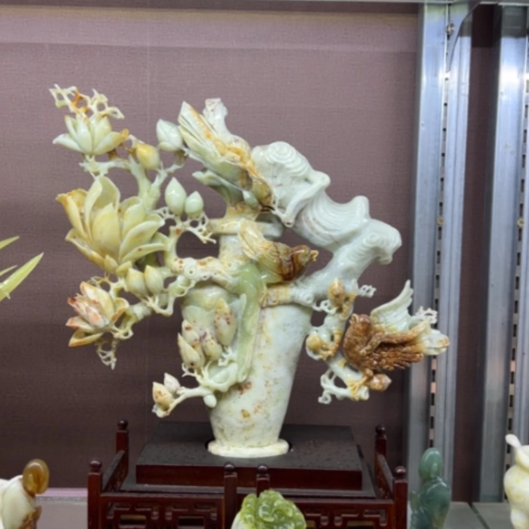 【闪购商品】未镶嵌蛇纹石玉珠宝奇石玉兰花
