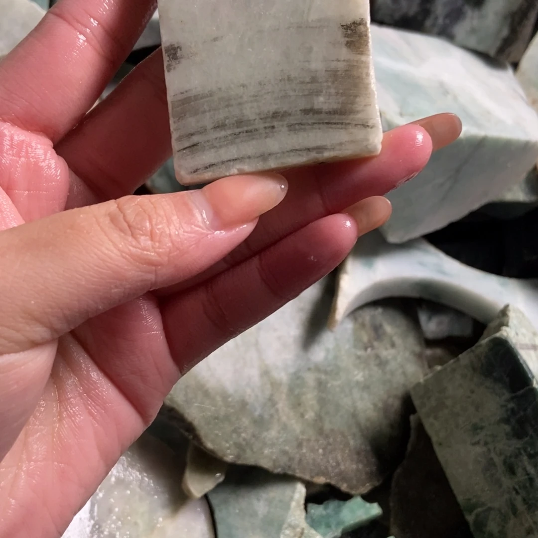 翡翠未镶嵌挂件天然翡翠