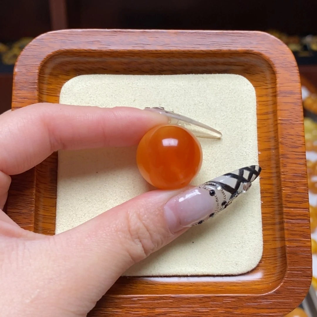 【闪购商品】蜜蜡裸石未镶嵌单珠