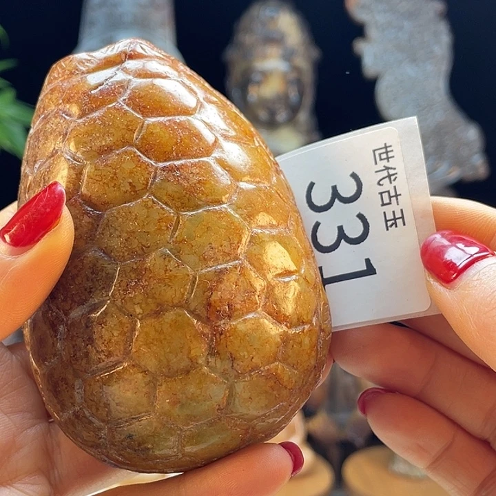 和田玉（糖玉）未镶嵌挂件