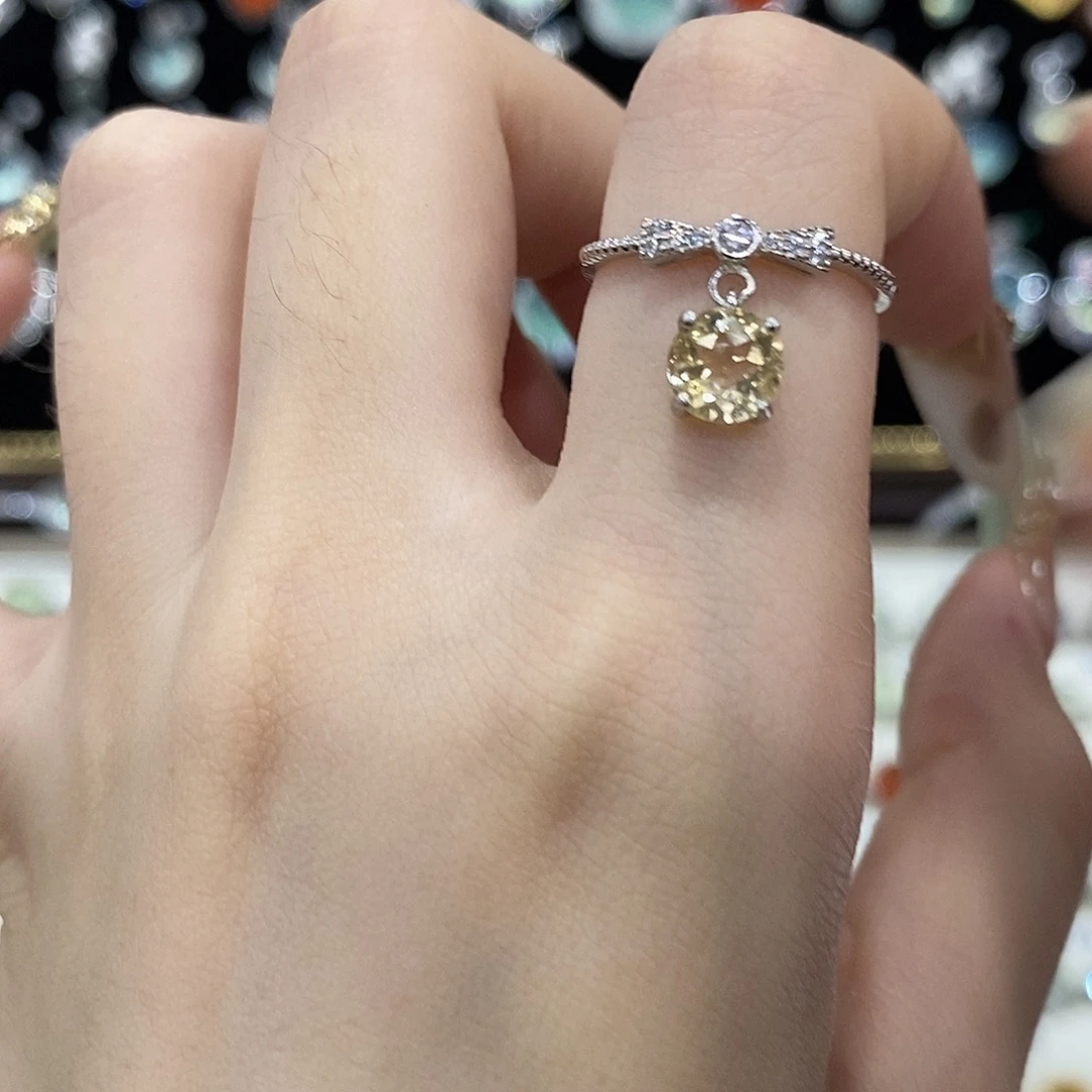 银S925镶嵌戒指黄晶