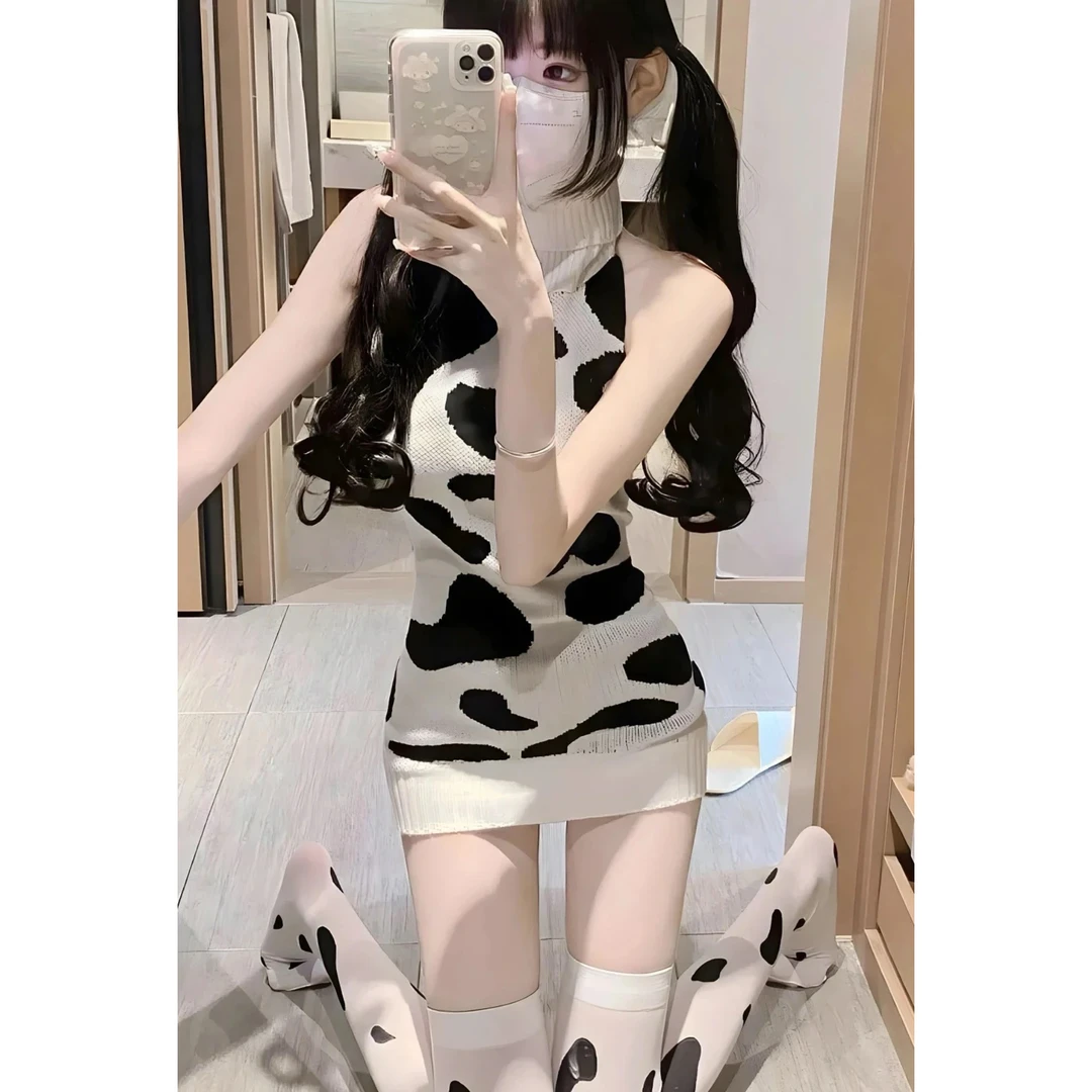 【半熟起司】不是你的小狗!!露背毛衣日系可爱软妹诱惑修身制服套装
