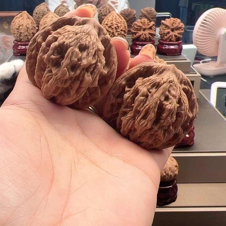 吊坠文玩核桃43 虎头 l-040