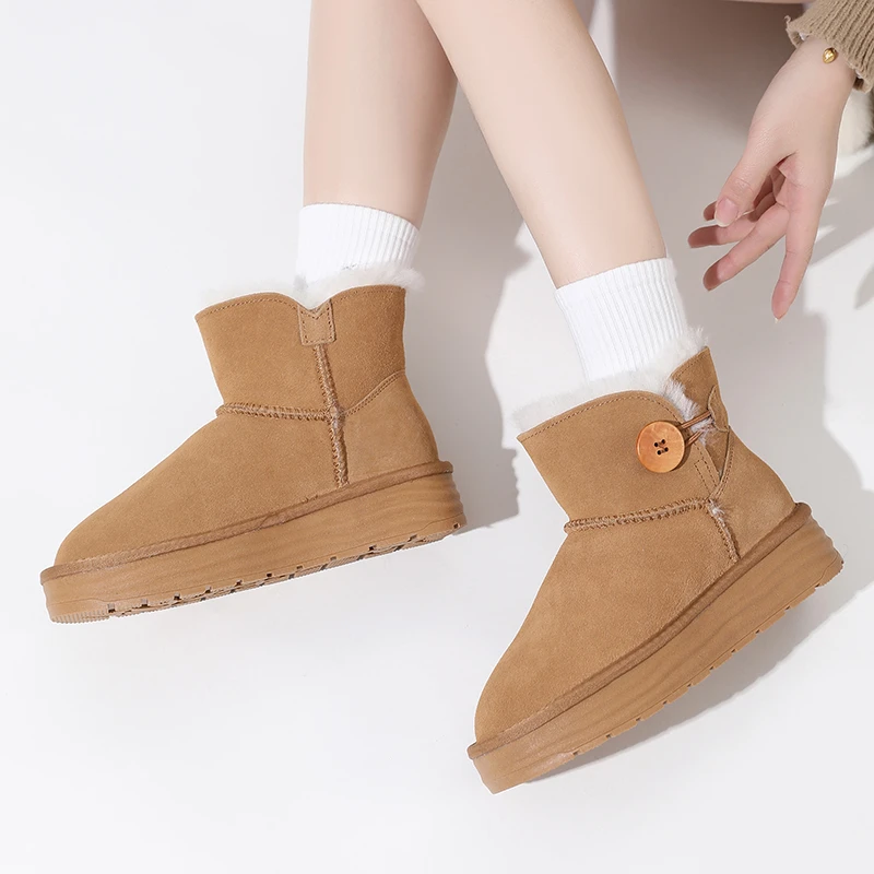 2025新款牛皮羊毛一体厚底加绒加厚保暖爆款冬季中筒女款雪地靴