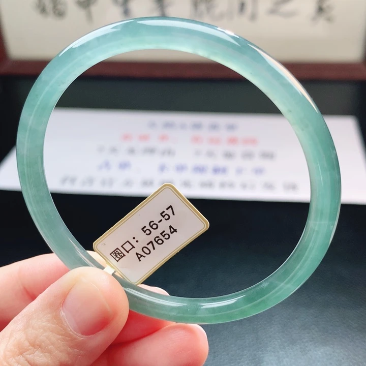 翡翠未镶嵌手镯翡翠手镯17