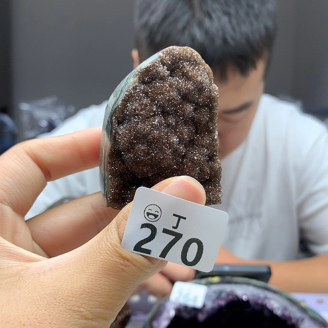 未镶嵌大型摆件（非配饰）水晶