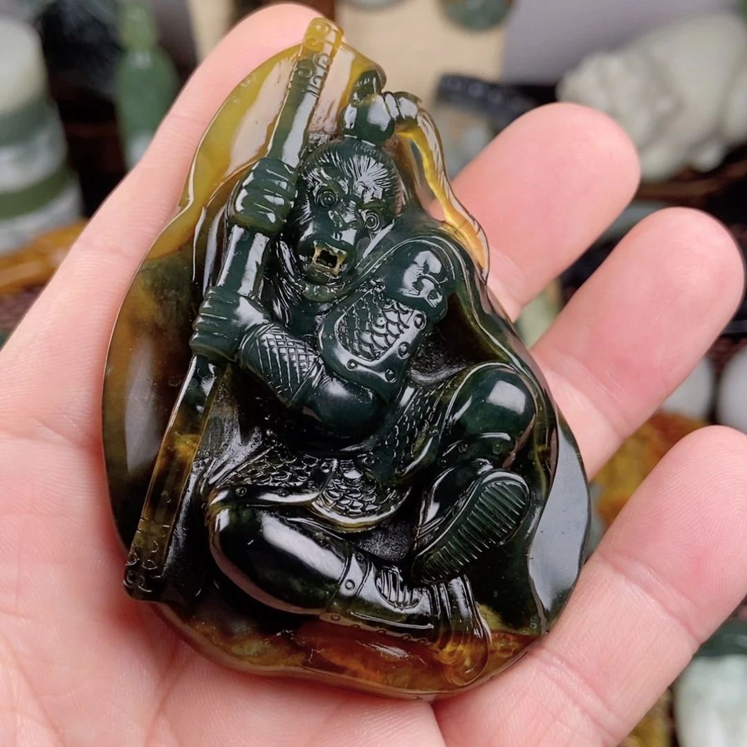 蛇纹石玉挂件未镶嵌