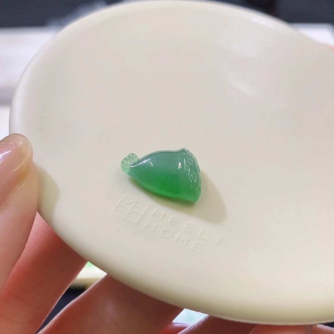 翡翠未镶嵌挂件开播福利