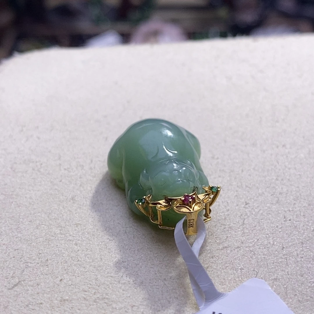 颈饰未镶嵌和田玉碧玉粉青金镶猫眼貔貅吊坠