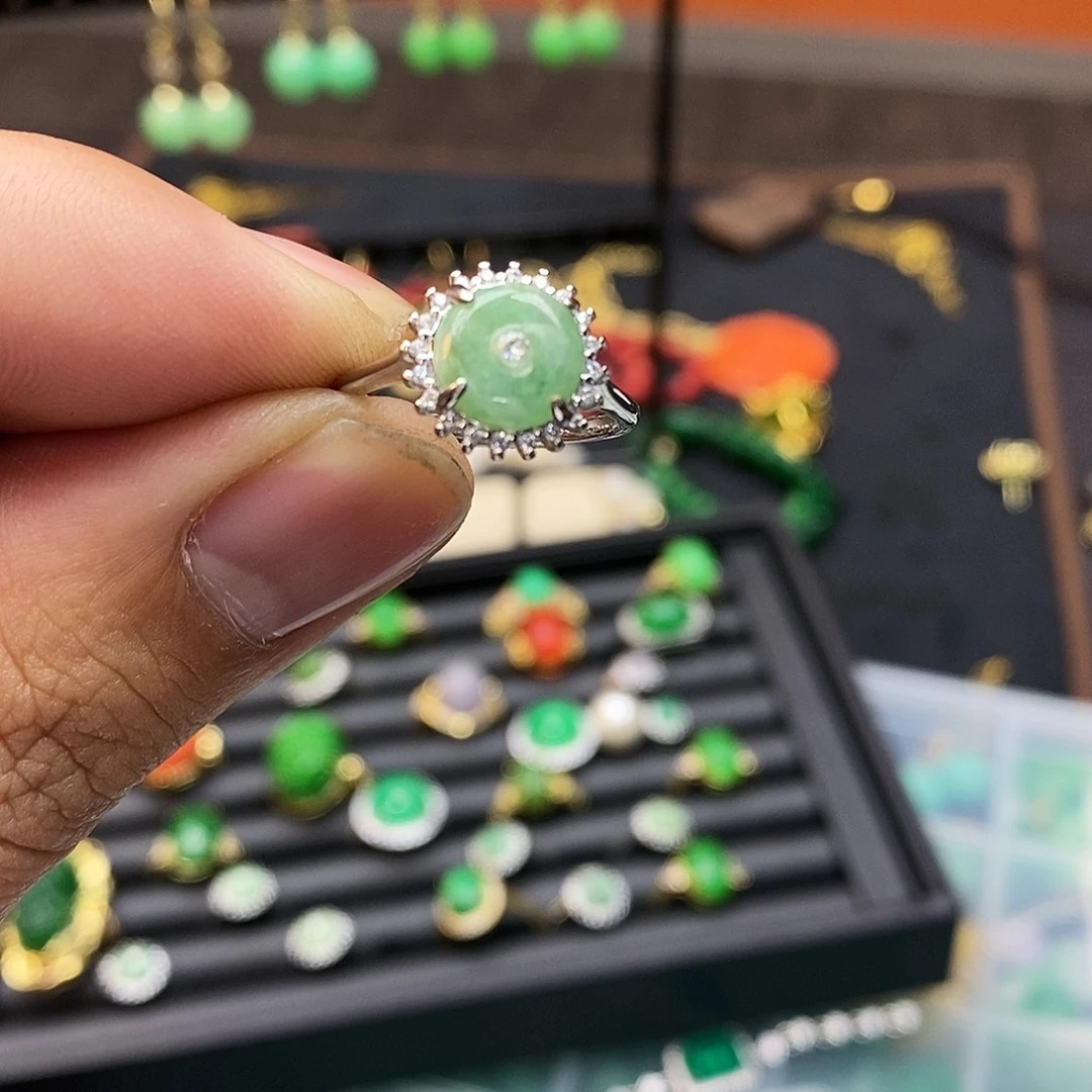 翡翠银S925镶嵌耳饰