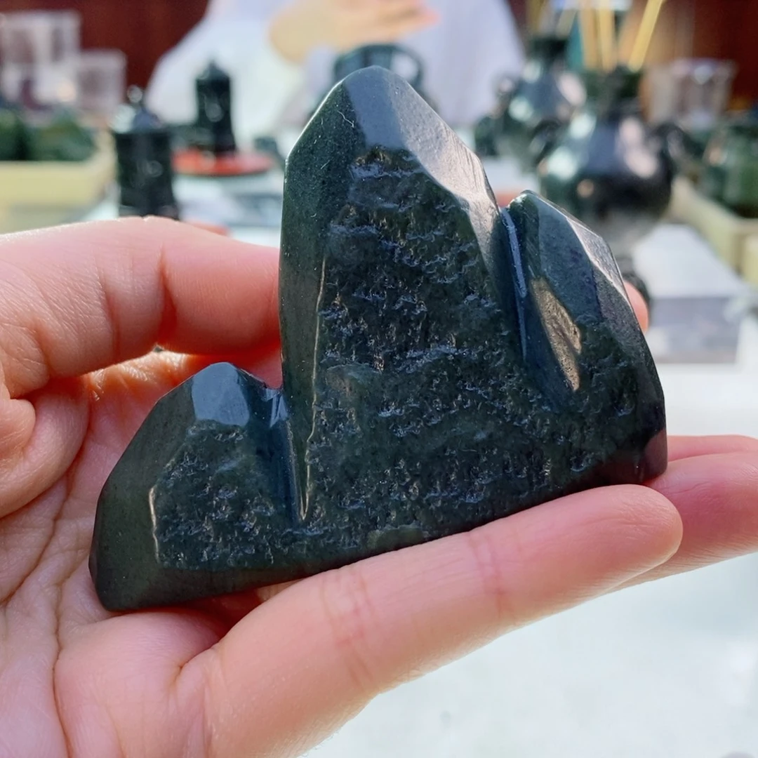 和田玉（青玉）未镶嵌摆件静**～