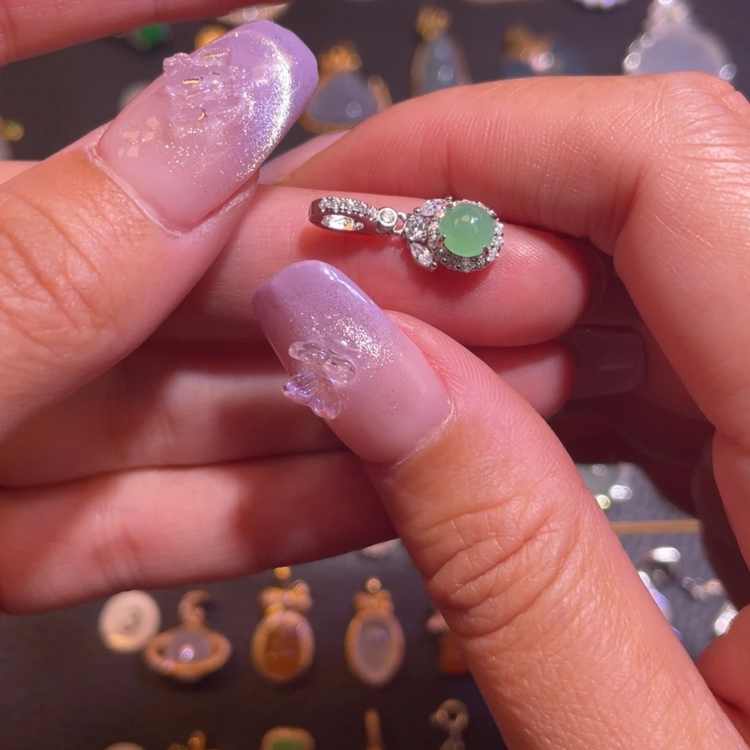 翡翠银S925镶嵌颈饰