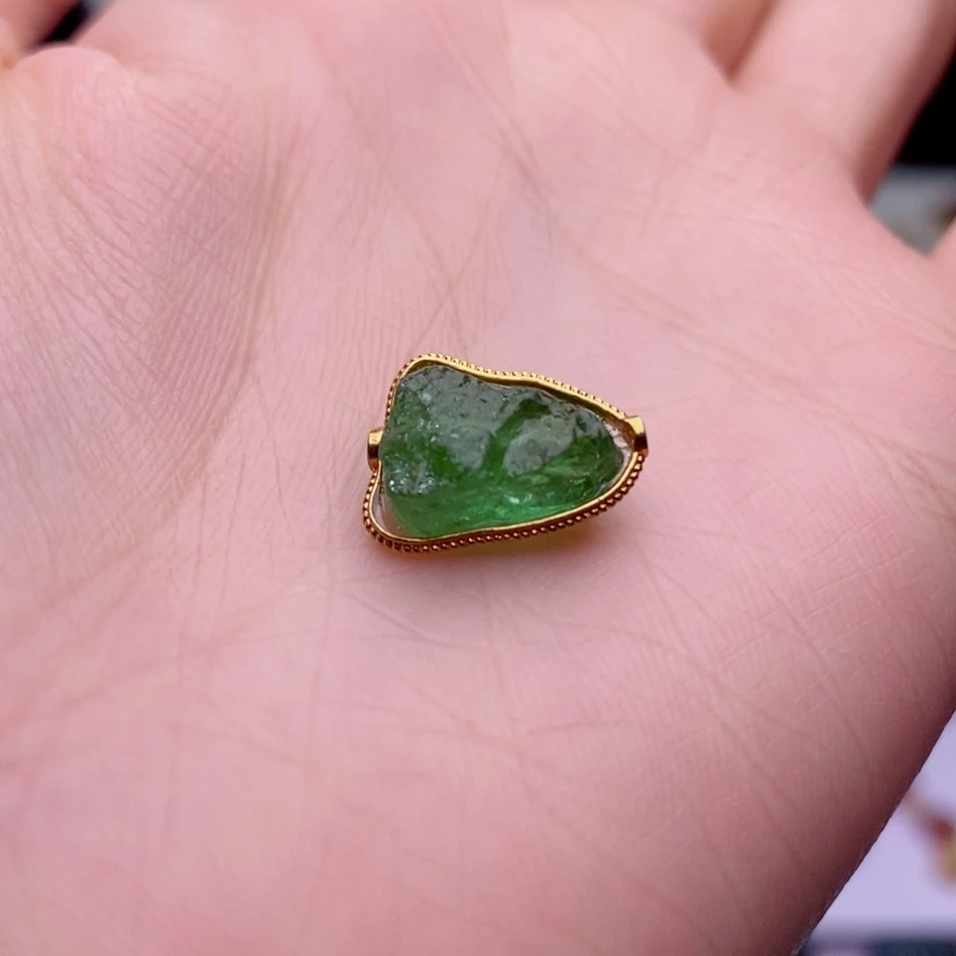 颈饰18K金镶嵌碧玺原石单颗yy