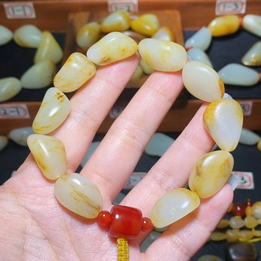 和田玉未镶嵌手链