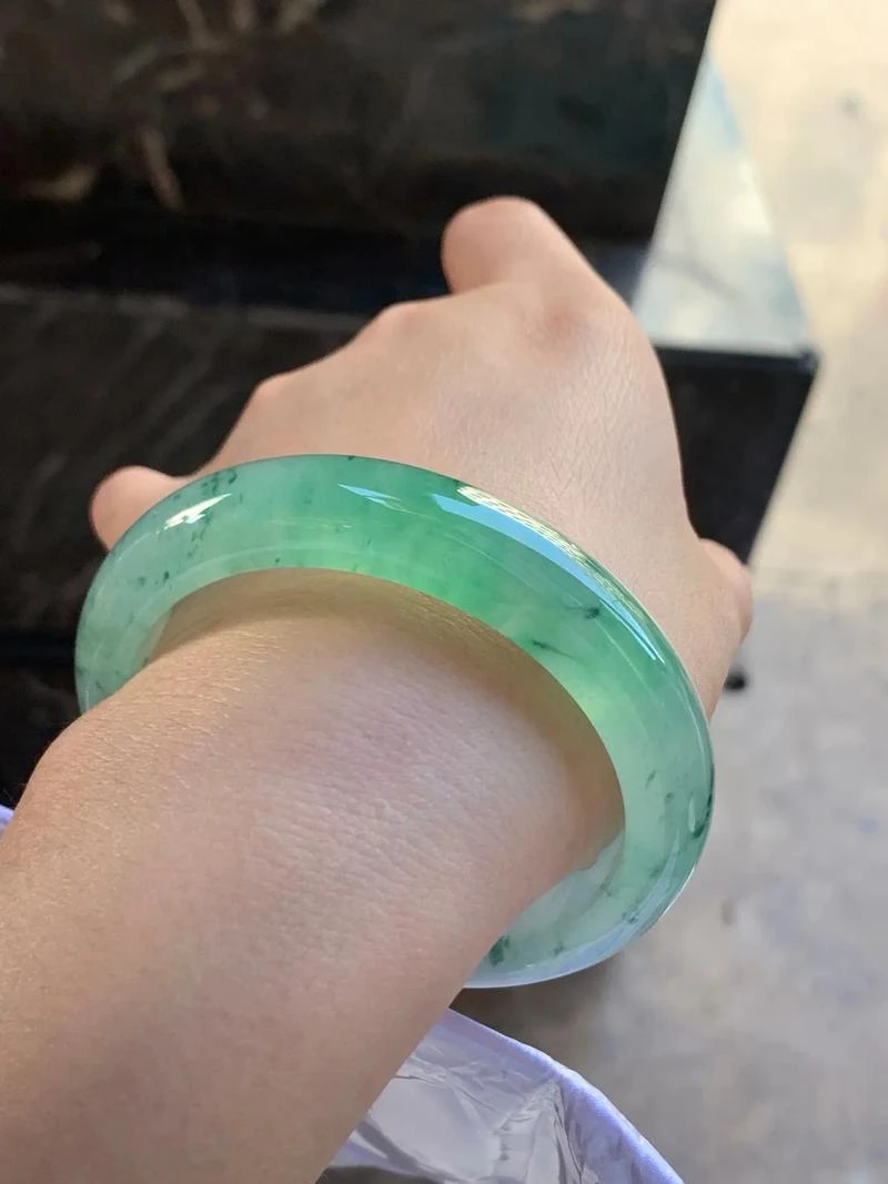 【虹霓】天然非洲翠手镯丨直播间专用链接丨私拍无效