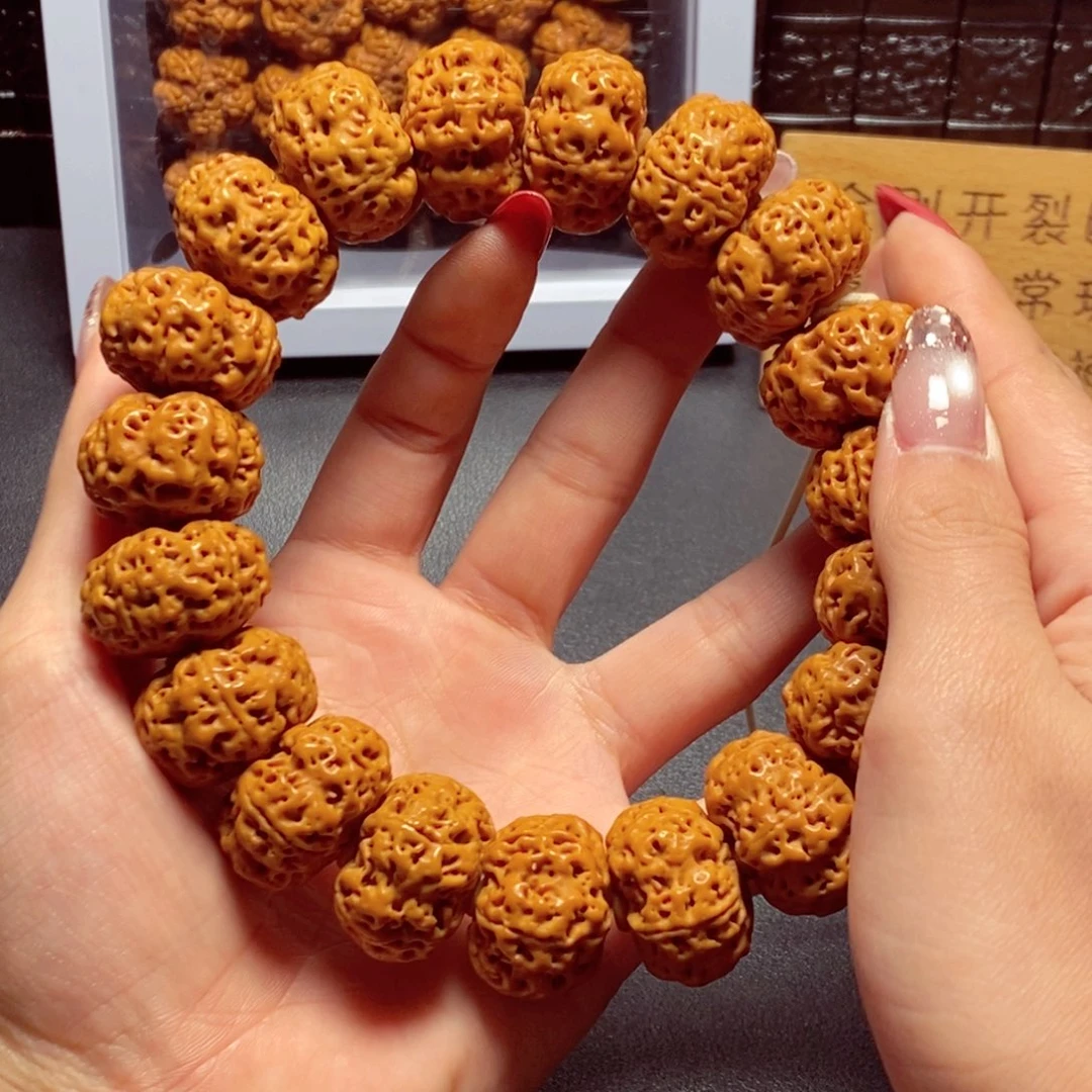 金刚菩提吊坠24尺寸夹板