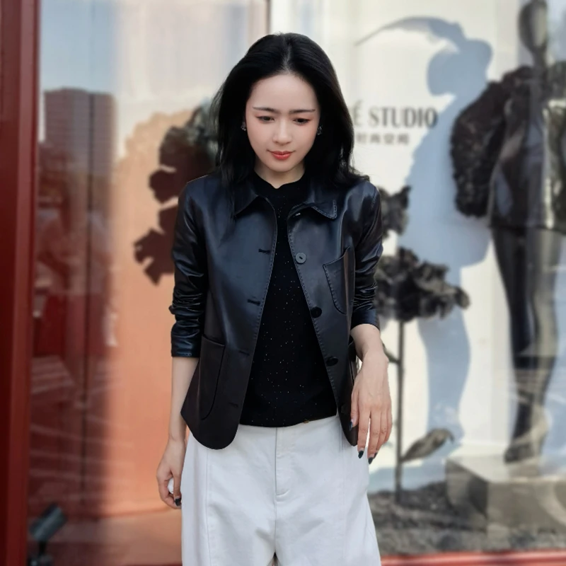 2025年春秋新款百搭方领植鞣绵羊皮衣女外套真皮时尚简约休闲大气