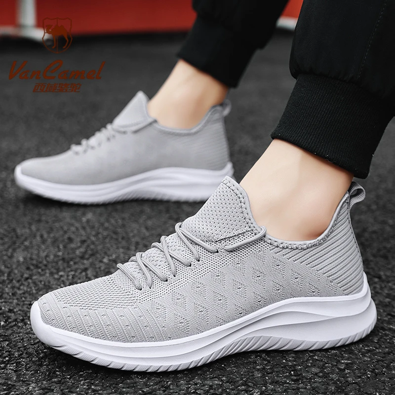 西域骆驼情侣款百搭软底鞋面超轻运动休闲防臭鞋夏干净感痞帅男鞋