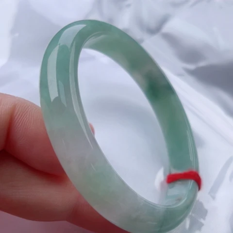 翡翠手镯未镶嵌正56无纹裂48小时鉴赏期