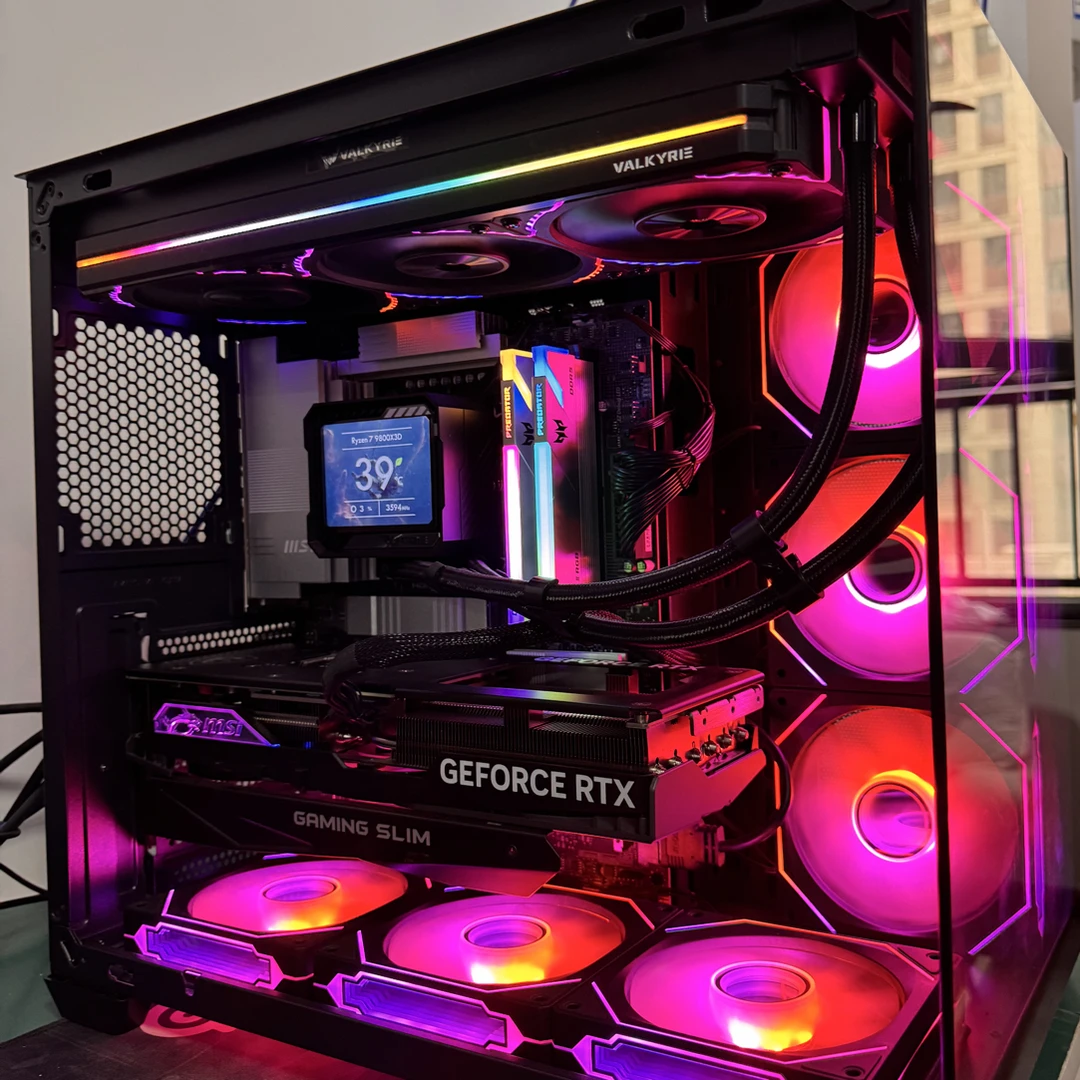 锐龙9800x3d 32g 1t 4070tis 16g 魔龙 v360水冷