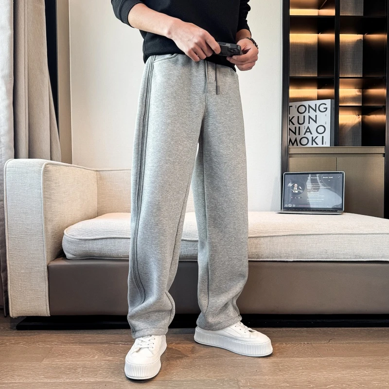 爆款灰色卫裤春季潮流时尚喷漆重磅弯刀休闲裤高级感宽松直筒裤子