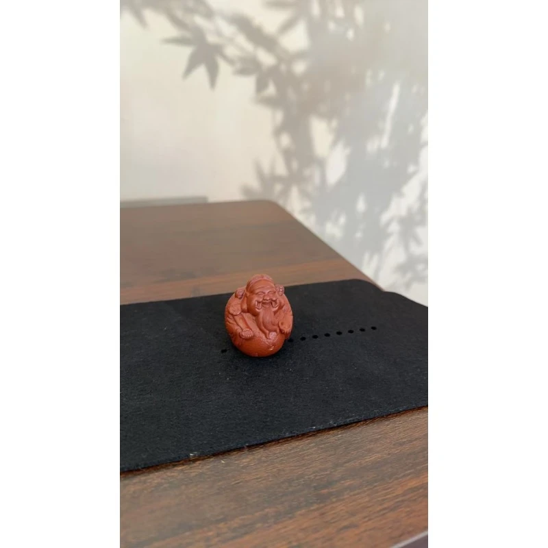 《朱泥小财神》- -紫砂