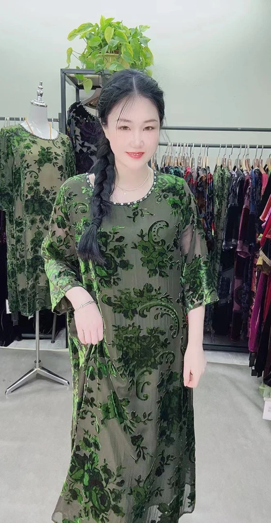 桑蚕丝连衣裙831976长款时尚遮肉妈妈装