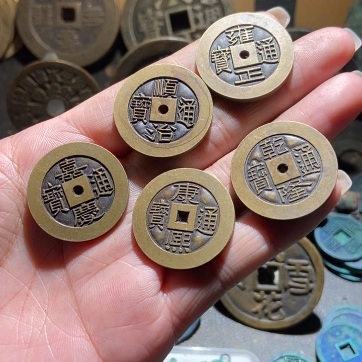 大***8铜现代工艺品仿制品
