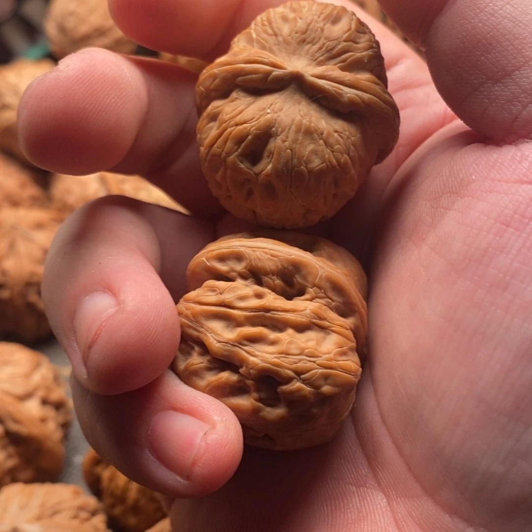 柒***颢文玩核桃吊坠文玩核桃