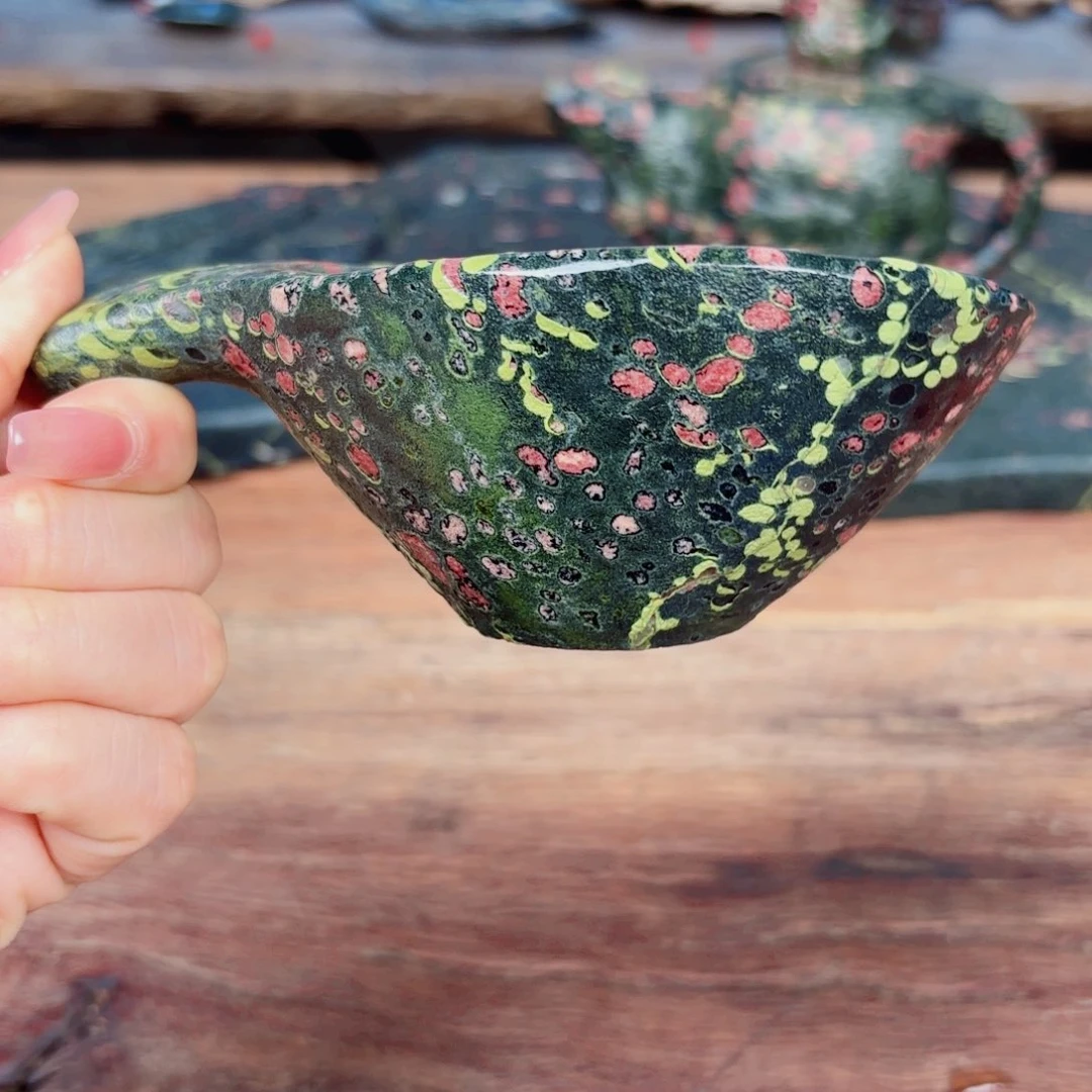 康能美玉瓷安山玉