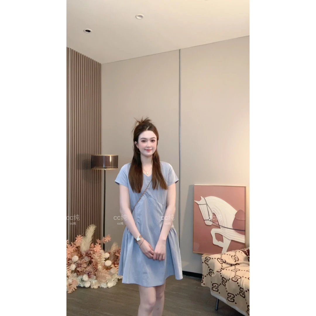 CC纯【心动回想】夏季新品气质显瘦遮肉通勤透气连衣裙XXC2025A660#