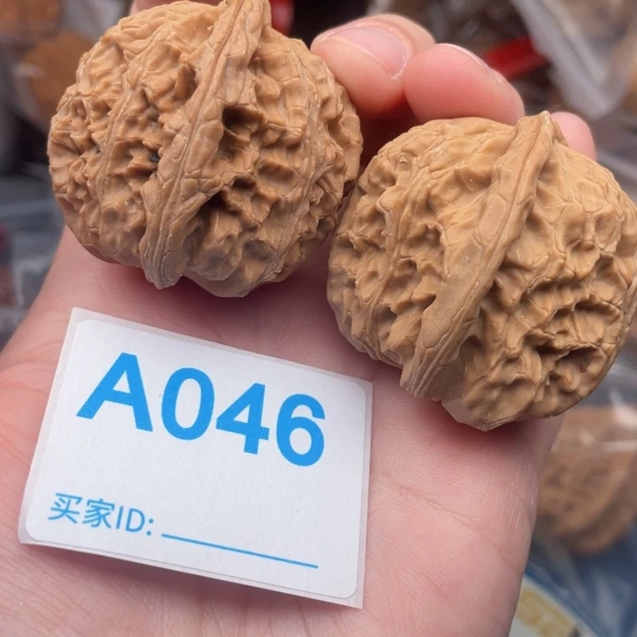 文玩核桃吊坠核桃