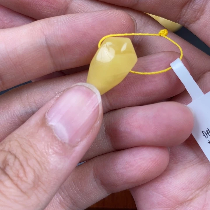 未镶嵌琥珀裸石天然原矿31