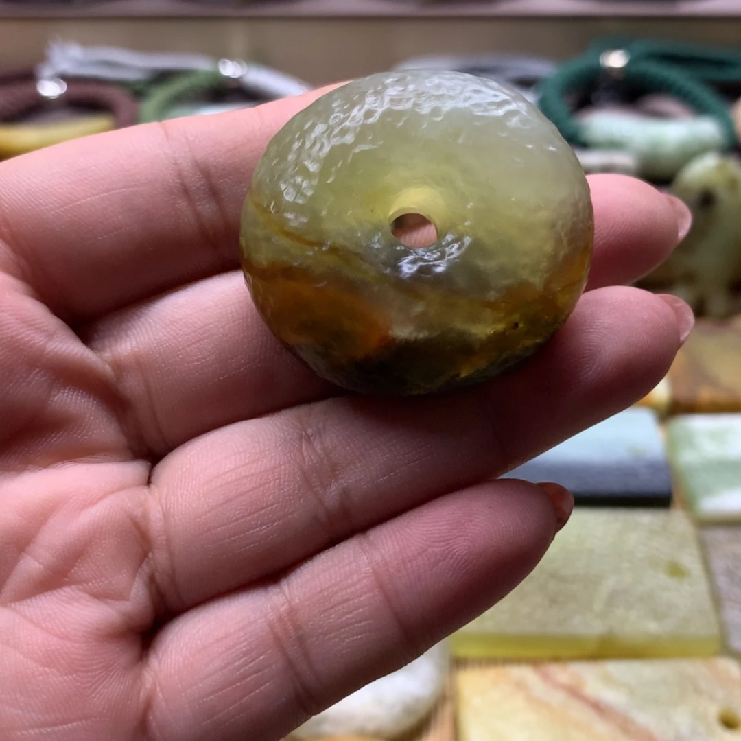 沐***琪蛇纹石玉合金颈饰