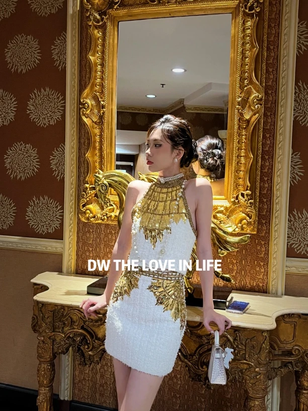 24SS//DW 高定重工手工钉珠定染金色挂脖半身裙套装