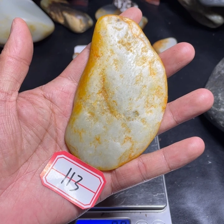 和田玉未镶嵌颈饰113
