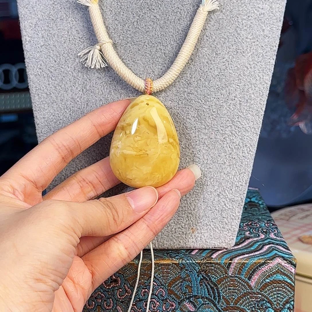 蜜蜡未镶嵌颈饰年份蜜蜡浓白花蜡微花粉儿