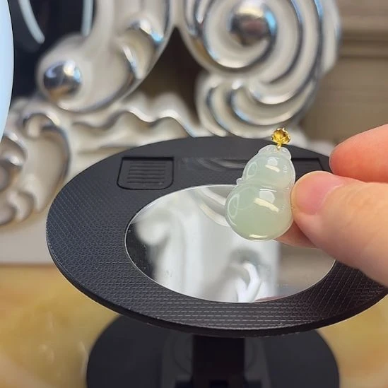 翡翠未镶嵌挂件葫芦