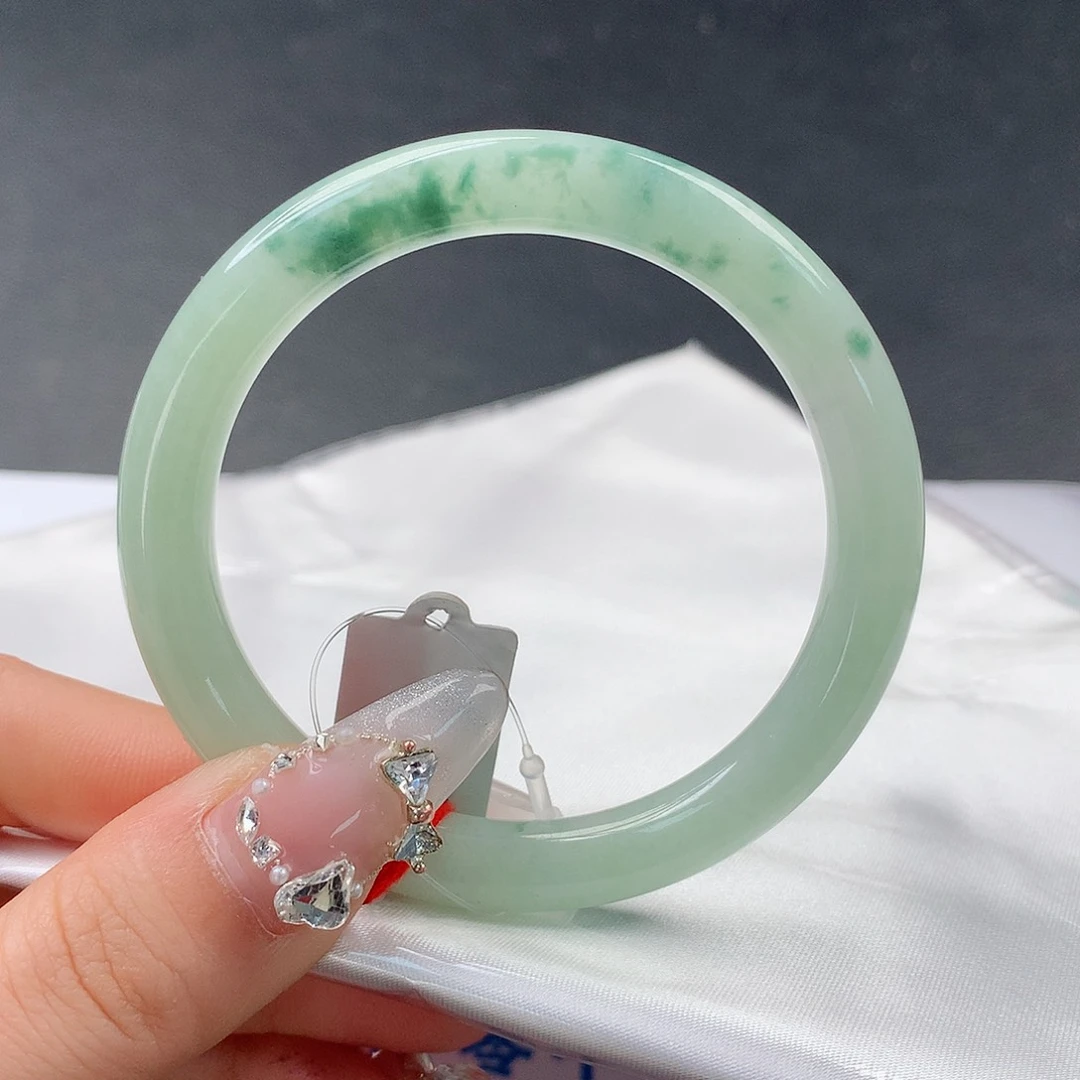 翡翠手镯未镶嵌0090圆51:5