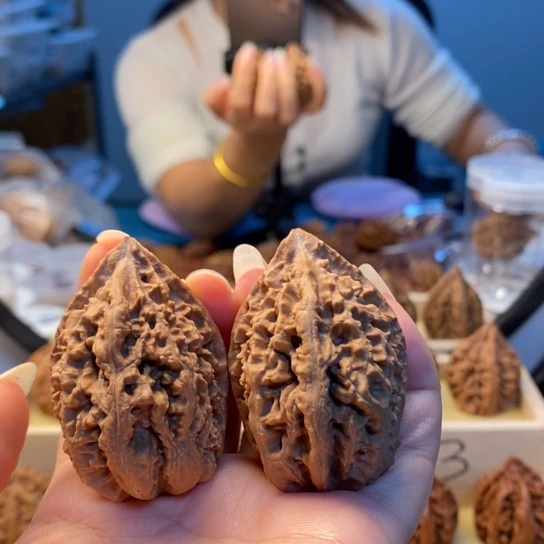 把件桃核东北秋子4