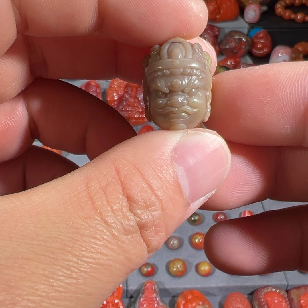 南红玛瑙未镶嵌盐源黄财神