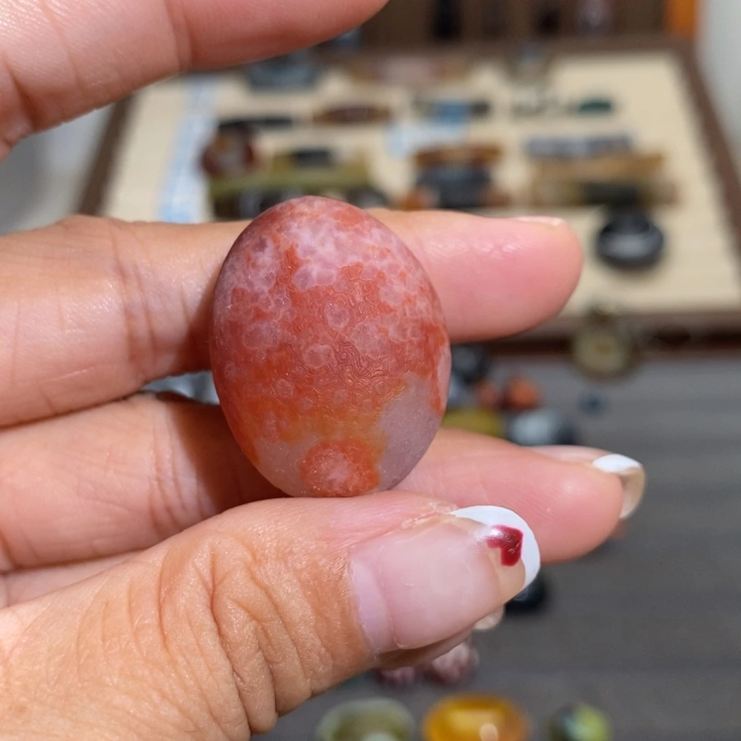 左***叶玛瑙/玉髓未镶嵌手链