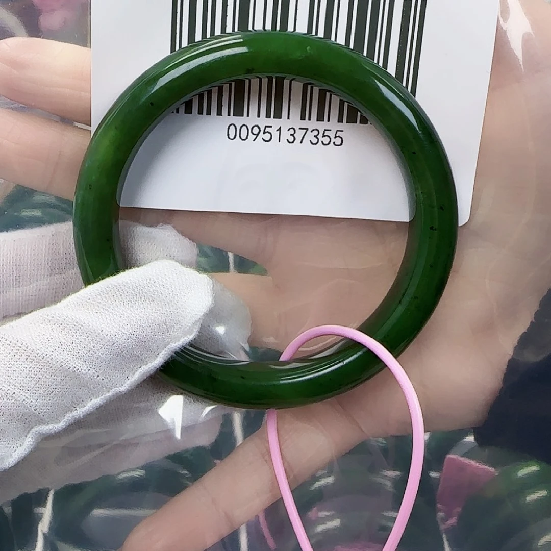 和田玉（碧玉）手镯未镶嵌59包容