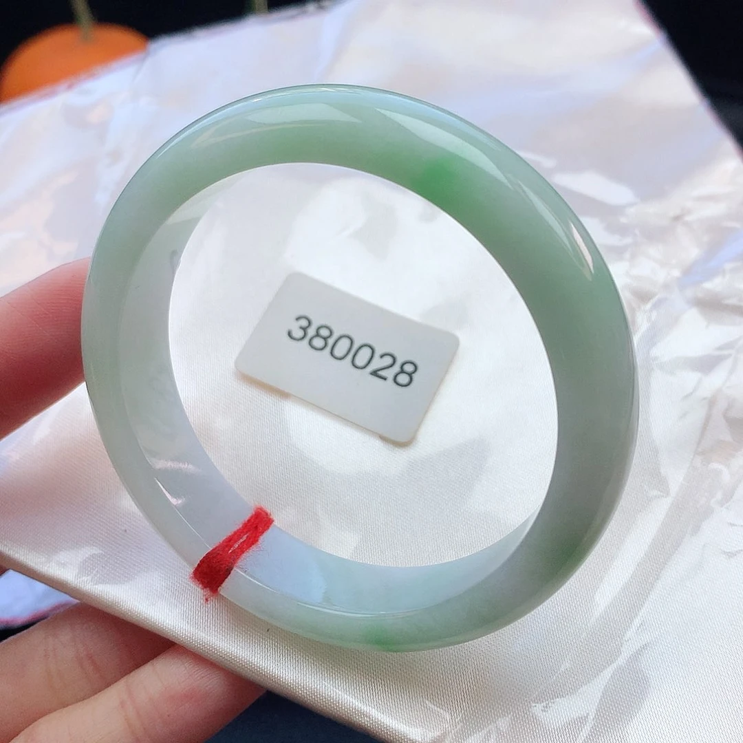 翡翠手镯未镶嵌55圈口380028