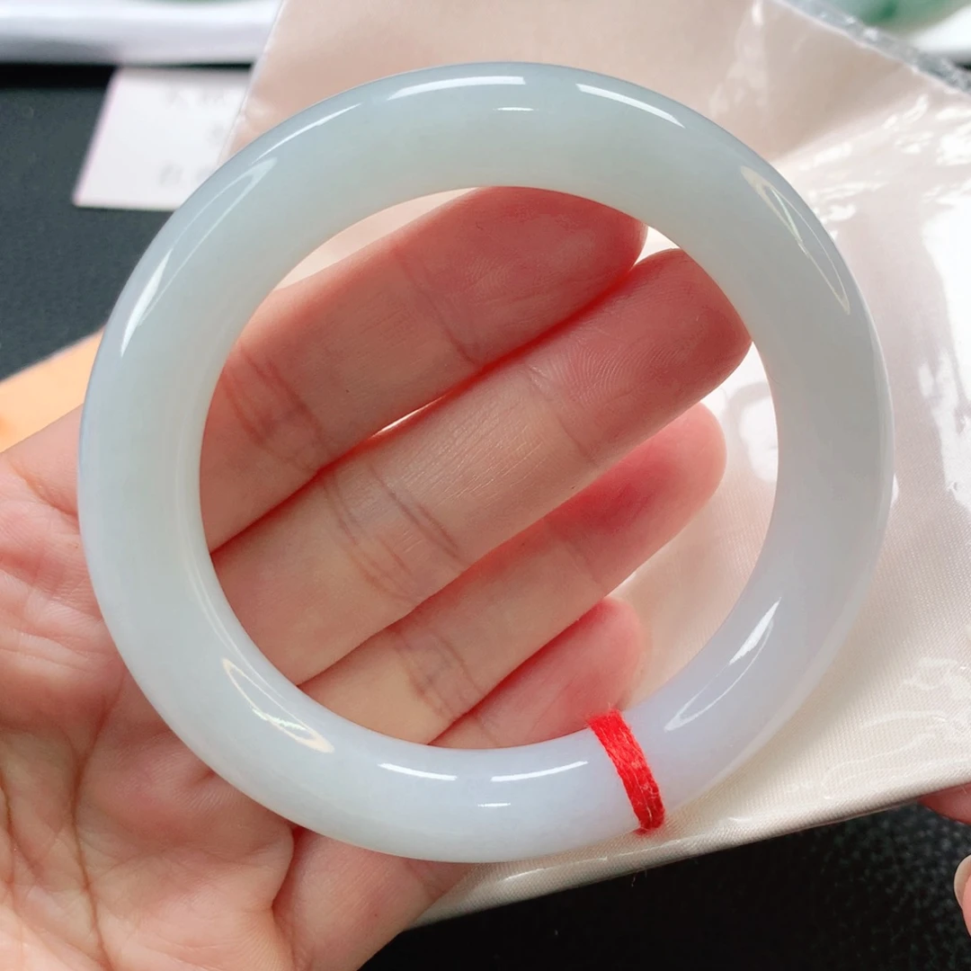 未镶嵌手镯翡翠60圆